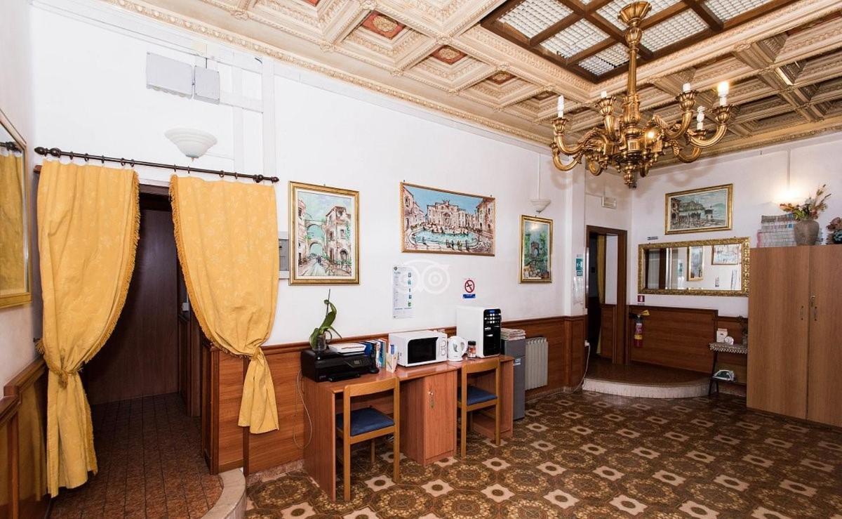Hotel Artromano Экстерьер фото