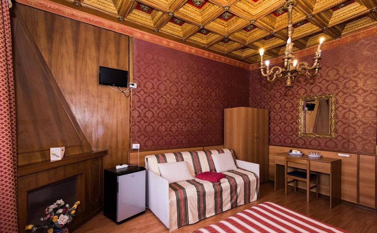 Hotel Artromano Экстерьер фото